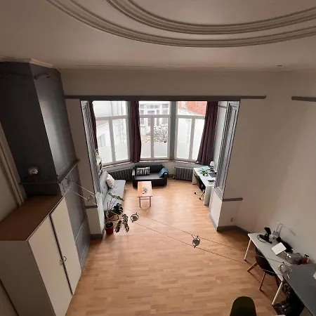 Karel - Gitoo Apartment *